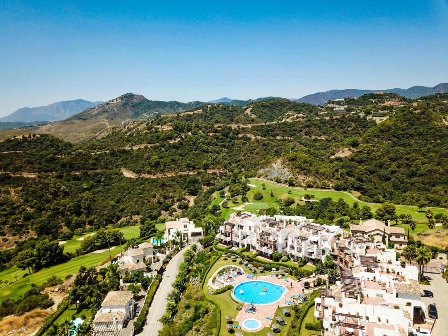 Los Arqueros, Benahavis - Holiday Rental Apartment Luaran gambar